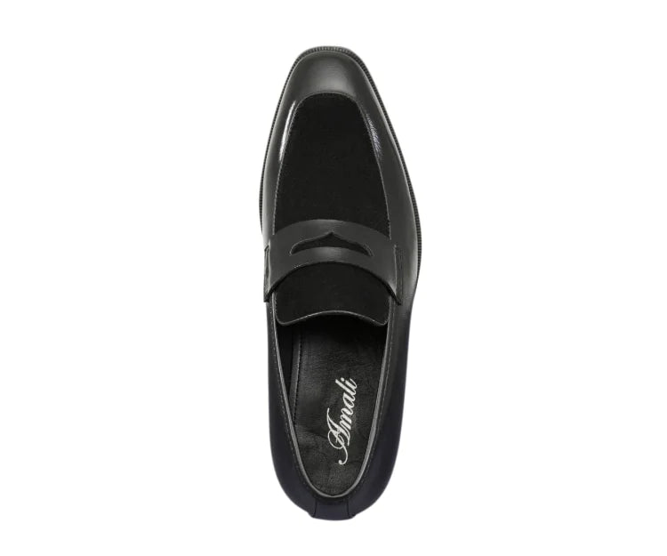 Amali Rian Black